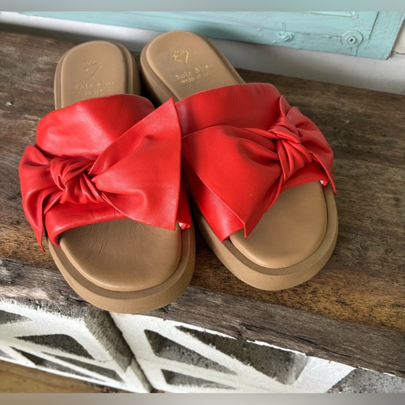 SOLE BLISS Bailey coral red sandals soft Italian leather BOW slides sz 40 NWOT - Picture 6 of 13